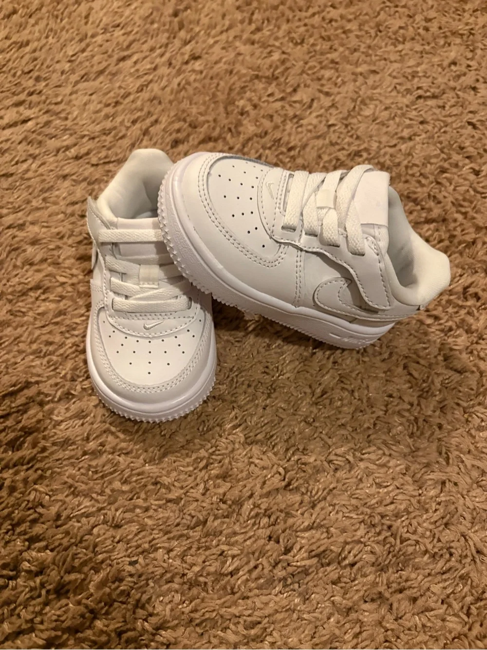 Nike Kids White Low-Top Sneakers